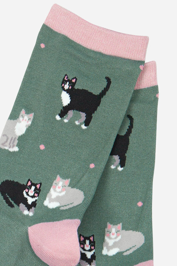 Women's Bamboo Socks Black Cat Ankle Socks Cat Print Novelty Sock Green